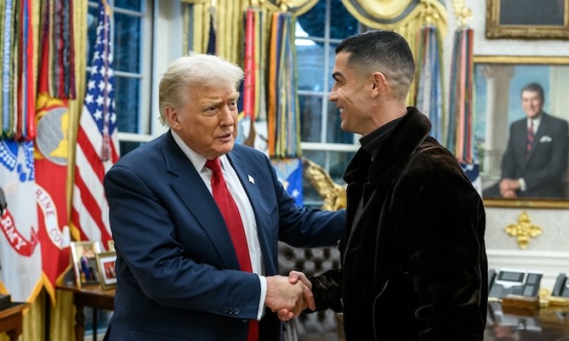 Ronaldo se potkal v Oválné pracovně Bílého domu se svým oblíbencem Trumpem. Mluvil o inspiraci nové generace