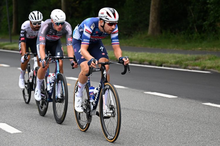 Elkov Kasper hlásí senzační návrat. České stáji pomůže vítěz etapy na Giru