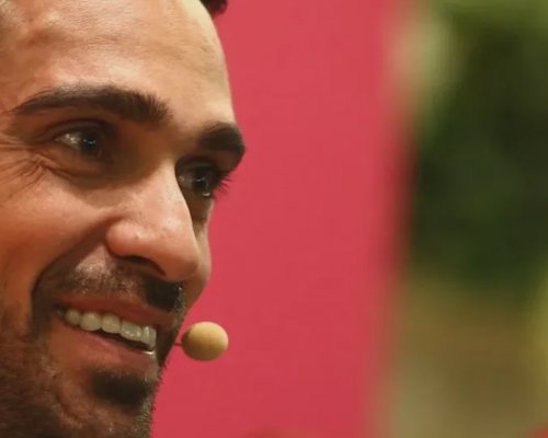 Pokud může Pogačara z někoho bolet hlava, je to Vingegaard, říká Contador. Dán zůstává jeho hlavním rivalem pro Tour de France