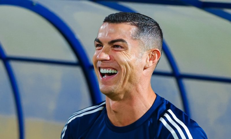 Žádná pompéznost! Ronaldo a Georgina plánují nečekaně komorní svatbu. Jedna důležitá tradice už ale byla porušena