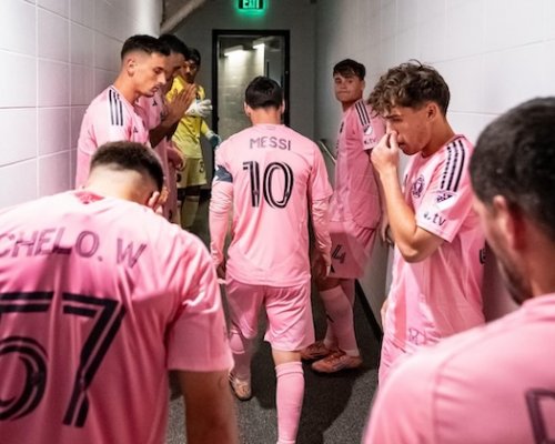 Kam se hrabou Figo, Ronaldo, Di María, De Bruyne nebo Pelé. Novým světovým rekordmanem v asistencích je Messi