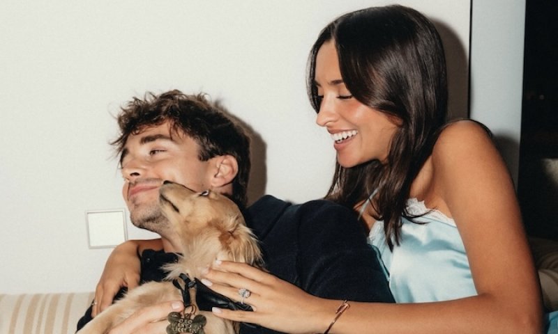 Leclerc nešetřil a své vyvolené věnoval prsten za půl milionu eur. Jeho jezevčík má prý lepší život než většina jezdců startovního pole