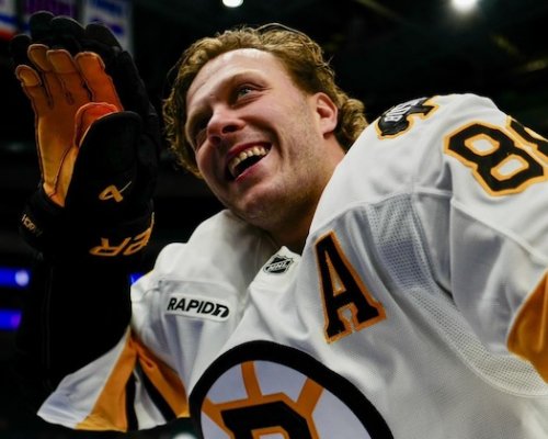 Čelo produktivity v NHL? Pastrňák s Nečasem zatím drží krok s Malkinem, MacKinnonem i McDavidem