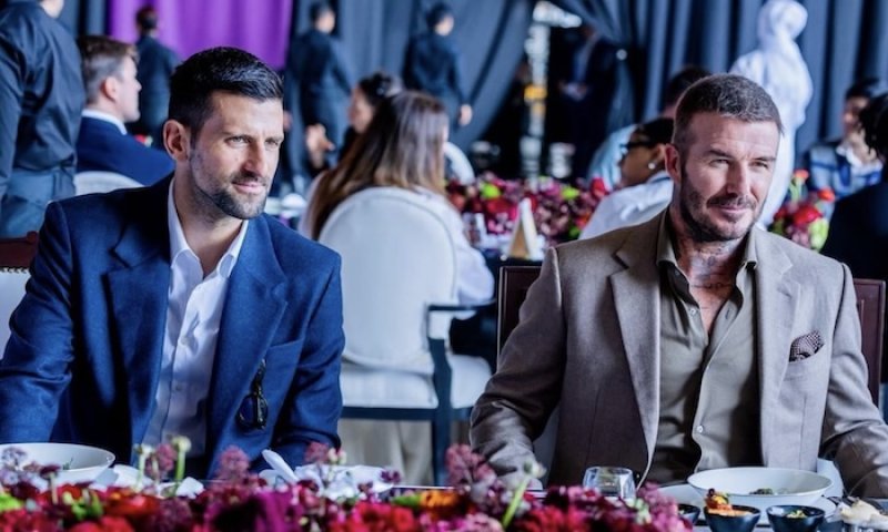 Tenisová výdrž, jakou svět neviděl: Djoković je prvním mužem otevřené éry, který je úspěšný nepřetržitě 20 sezon v řadě