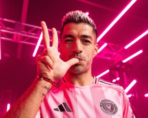 Busquets i Jordi Alba skončili. Brzy devětatřicetiletý Suárez, jenž měl prsty ve 34 brankách Interu, se však rozhodl titul obhajovat