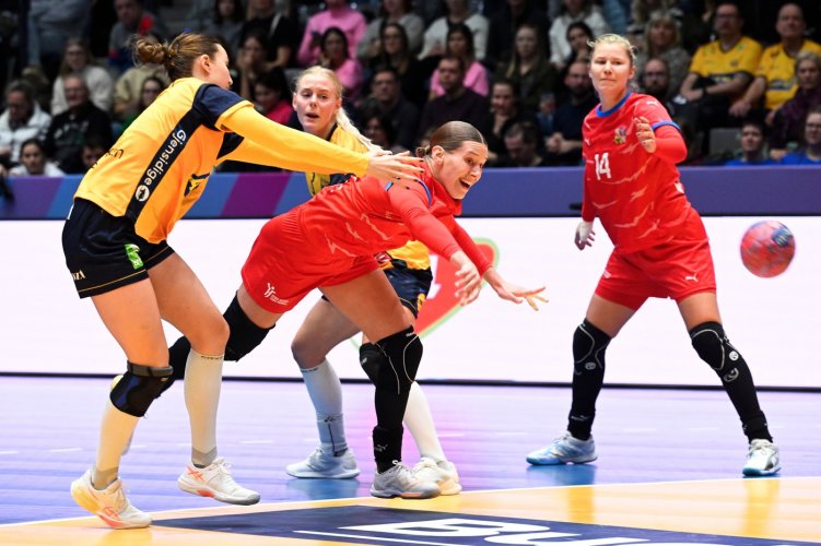 Byli jsme ve všem lepší, řekl Čurda po postupu žen do další fáze MS