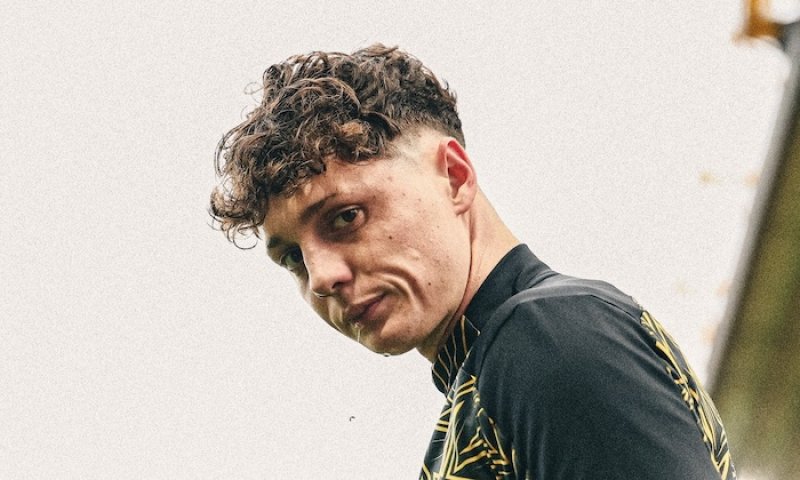 Noční můra na Molineux: Krejčího fatální kiks poslal Wolves na historické dno