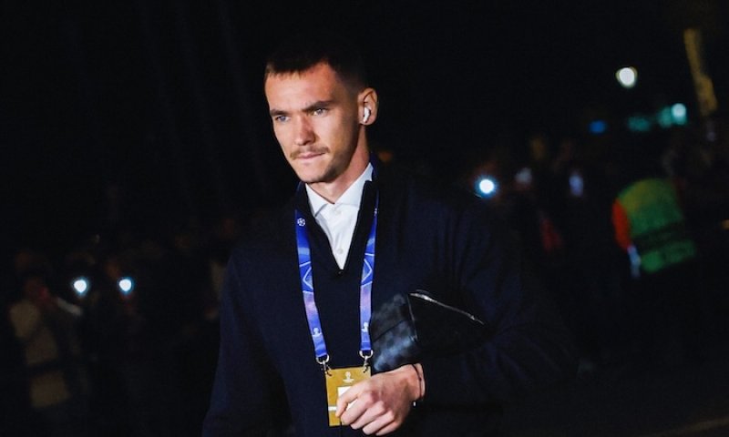 Kovář, Perišić a spol. uspěli i v deseti a pomohli PSV k novému rekordu Eredivisie. Eindhoven už venku zvítězil čtrnáctkrát po sobě