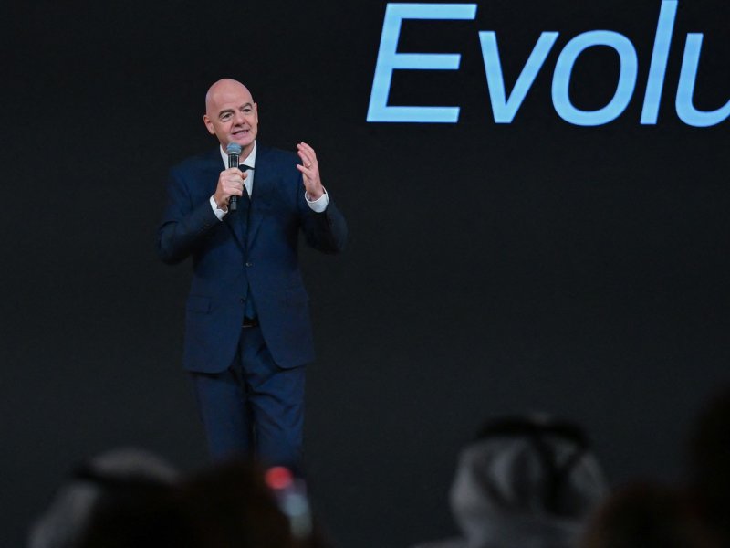 Infantino pod tlakem: Největší trhy světa možná neuvidí ani minutu z MS v Americe