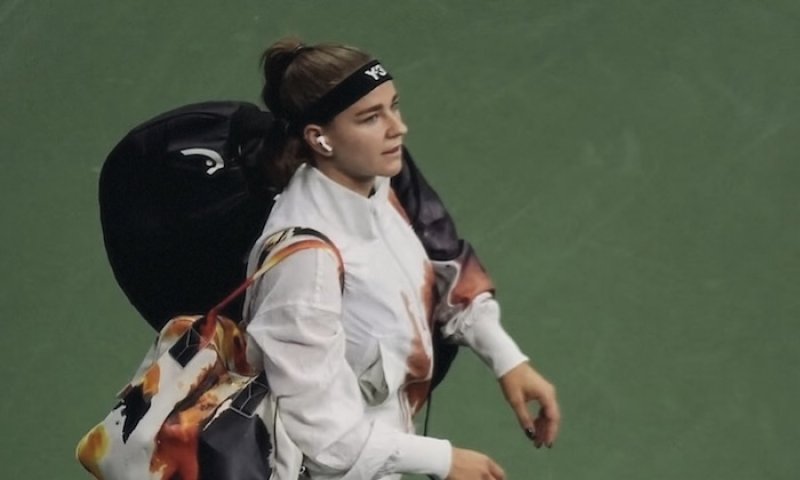 Autorkou světového úderu roku je Češka! Technická finesa Muchové suverénně strčila do kapsy i Rybakinovou a Paoliniovou