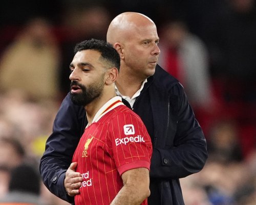 Salahův konec na Anfieldu? Nemám tušení, reagoval Slot. Egypťan si každopádně proti Interu nezahraje