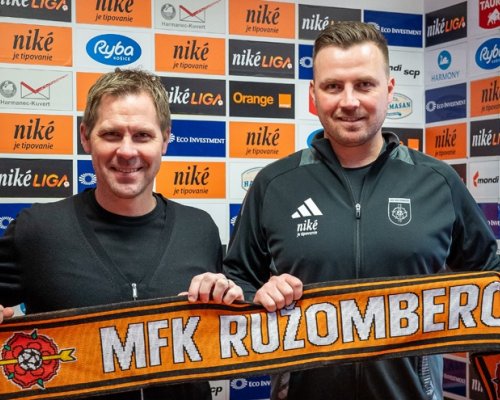 Po reprezentaci Slovensko: Köstl míří na dobře známou adresu, kde se setká se svým bratrem