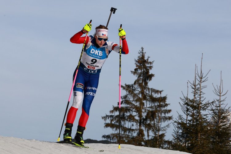 Davidová se na hry podívá, domácí svátek ale vynechá. Jak vypadá nominace českých biatlonistů na OH?