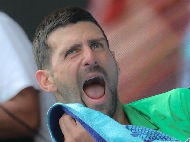 Djokovič zvracel a sotva se držel na nohou. V Americe zatím počítali, kolik jim to vyneslo