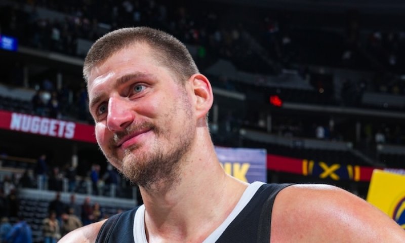 Jokičův stroj na triple-doubly nezastavuje! Nejkomplexnější hráč současné NBA rozesmutnil i Memphis