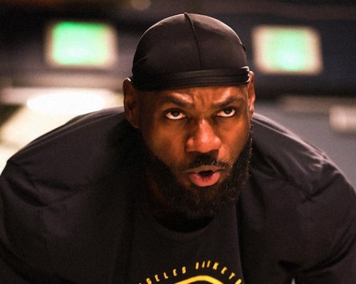 LeBron na křižovatce: Dojde na poslední tanec, nebo je v plánu i sezona č. 24? Král NBA mlží o budoucnosti