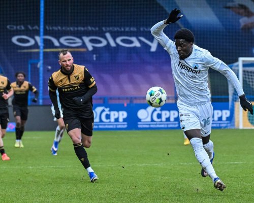 Další posila od ligového konkurenta? Slavia sleduje oporu Liberce