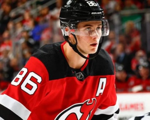 Od krvavého zranění k nesmrtelnosti, dojemný příběh hrdiny s vyraženými zuby