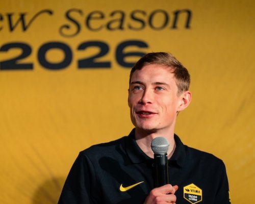 Visma-Lease a Bike uklidňuje fanoušky: Zpoždění Vingegaarda ani Van Aerta nejsou žádnou katastrofou