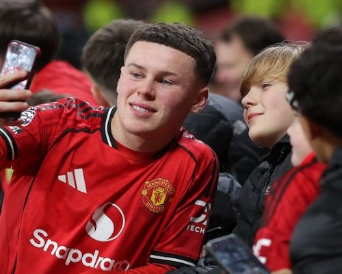 Další Rooney na scéně! Šestnáctiletý syn bývalého kapitána pálí ostrými. Norwich zničil čtyřmi trefami a United roste nový klenot