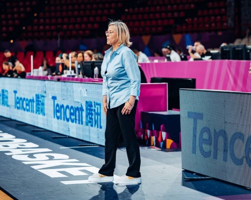 Máme pouze tři klasické pivotky, sdělila Ptáčková. Ženský národní tým čeká kvalifikace o MS, jak vypadá složení skupiny a nominace?