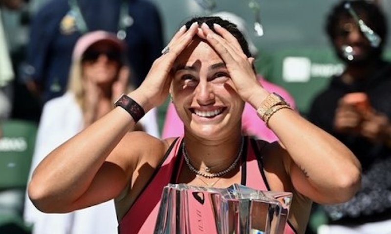 Sabalenková zlomila kletbu Indian Wells. Třiadvacátý titul kariéry vydřela po zásnubách a pořízení štěněte