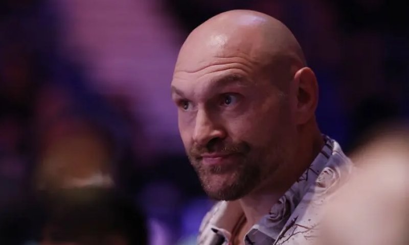 Fury jde do velmi nebezpečné bitvy, v níž ztratí část své tradiční výhody, varuje Whyte. Tvrďák Makhmudov není snadná kořist