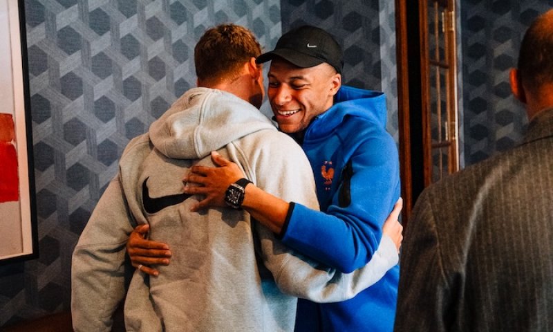 Henry? Cantona? Benzema? Samá voda. Za největšího francouzského útočníka všech dob označil Papin Mbappého