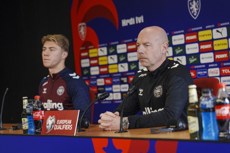 Dánové v pozoru: Souček je velkou hrozbou, řekl kouč Riemer