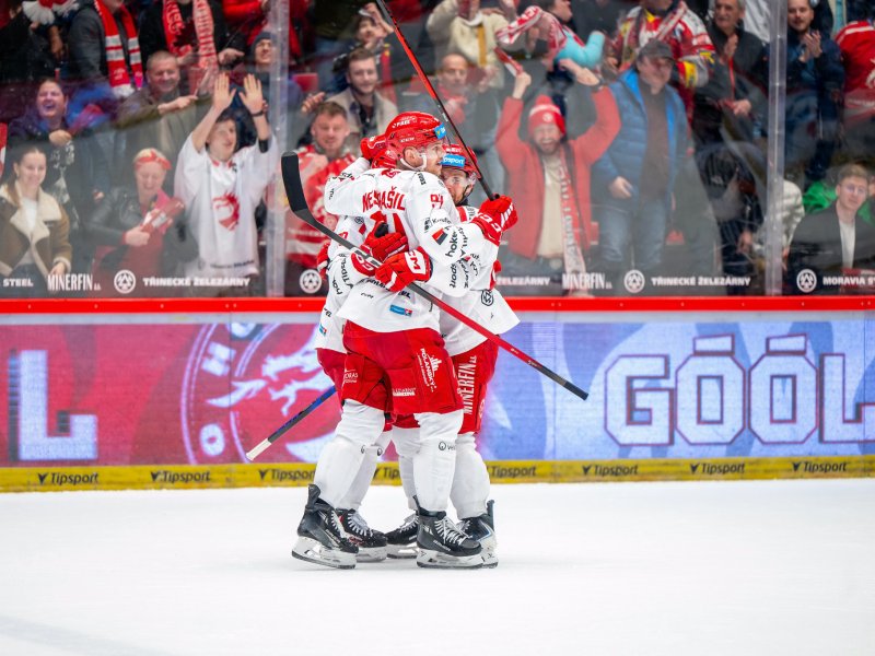 Třinec má formu, proklouzne mezi nejlepší čtyřku? I kdyby ne, předkolo zvládneme, řekl Kovařčík