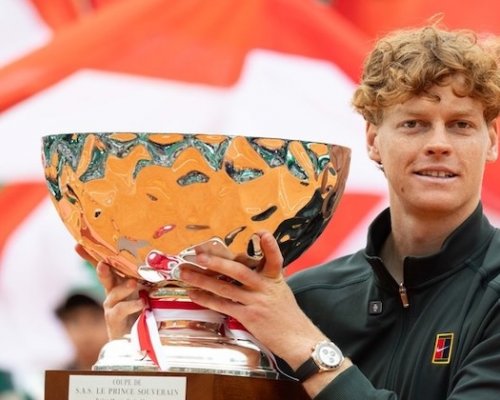 Sinner na světové jedničky jednoduše umí! Čerstvá 27. trofej kariéry je jeho nejcennějším triumfem na antuce