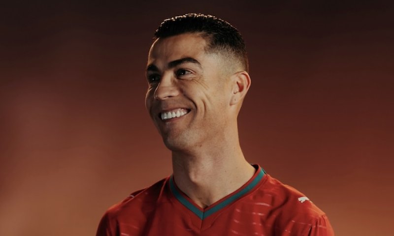 MS ve fotbale 2026: Rekordní šampionát s českou účastí! Program, skupiny a časy zápasů