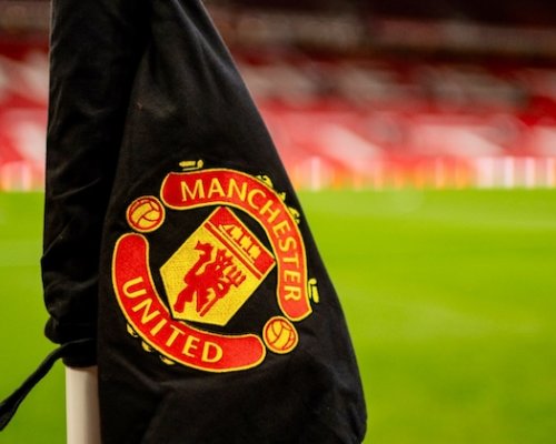 Poklad z Old Traffordu je na prodej. Nápis Manchester United může stát miliony. Co Ronaldovy kopačky z koše?