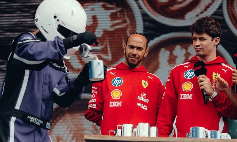 Smluvní šachy ve Formuli 1: Kdo má jistotu a kdo to má za pár? Kontrakty jezdců od Verstappena po Hamiltona