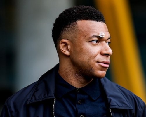 Jeno kliknutí, které zvedlo celé San Bernabéu: Mbappé přilil olej do ohně a v Madridu rozjel spekulace o Mourinhovi