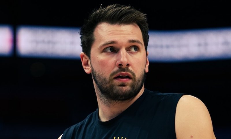 Lakers pořád čekají na lídra. Dončić dělá pokroky, termín návratu chybí a dřív půjde do akce i Reaves