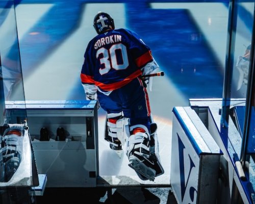 Kdo je v NHL králem brankoviště? O prestižní Vezina Trophy bojují Sorokin, Swayman a Vasilevskiy