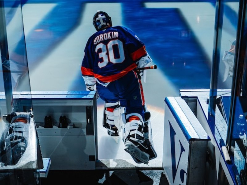 Kdo je v NHL králem brankoviště? O prestižní Vezina Trophy bojují Sorokin, Swayman a Vasilevskiy