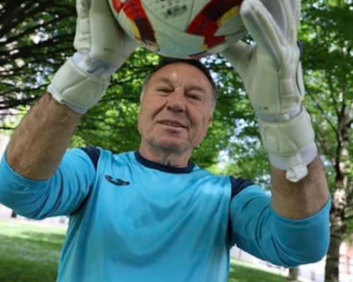 Španělské prostředí čeká historický zápis: Sedmdesátník míří po 26 letech pauzy do ostrého zápasu