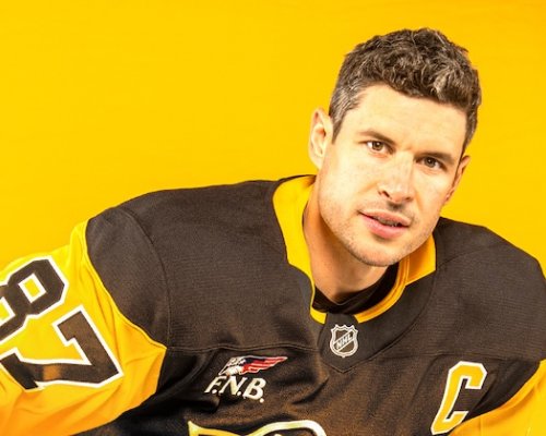 Crosby drží průměr alespoň bod na zápas už 21 sezon v řadě, i Gretzky to dokázal jen devatenáctkrát. V čem vyrovnal Hulla?