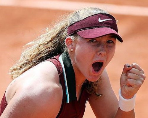 Devatenáctiletý tenisový uragán dál ničí světovou elitu. Andreeva už má na prestižních tisícovkách rovných 50 výher!