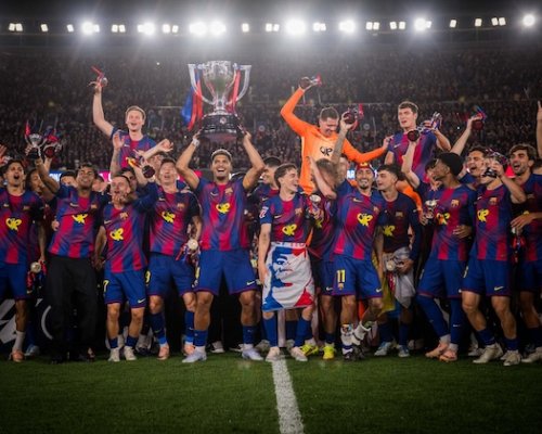 Španělsku znovu vládne Barca. O úspěšné obhajobě titulu rozhodly návrat Camp No, rozpad Realu i Yamalův vzestup