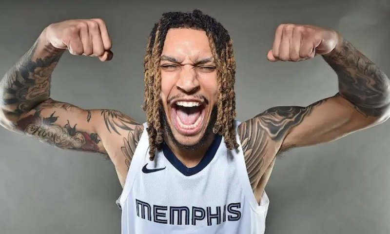 Hrál s vášní a srdcem. Celá NBA oplakává nečekanou smrt devětadvacetiletého Clarka z Memphisu Grizzlies