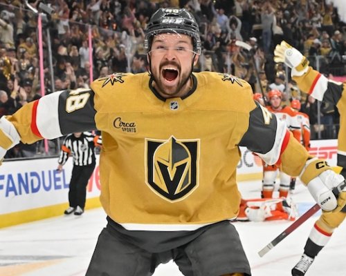Hertl asistoval u další Dorofejevovy bomby a z Rusa je nejlepší střelec play-off! První bitvu v Denveru ukradlo Vegas