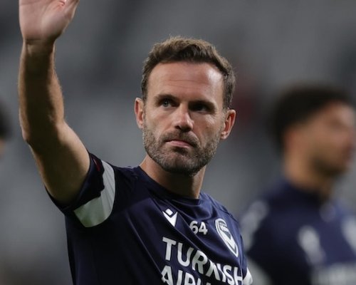 Mata dokázal, že ještě nepatří do starého železa a Austrálie mu tleská. Skončí, nebo vyslyší přání Melbourne Victory?