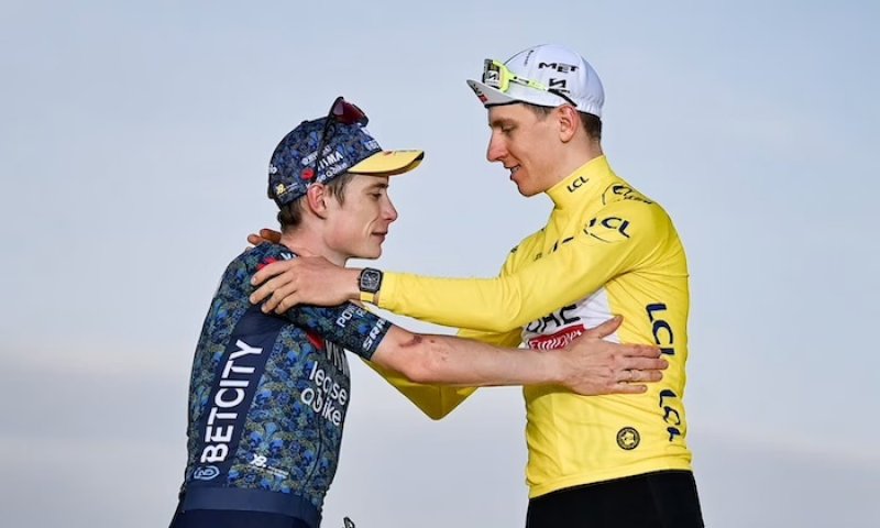 Souboj titánů: Proč je Tour de France 2026 nejosobnější válkou Pogačara a Vingegaarda