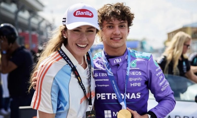 Miami jako přehlídka hvězd. Zářící Shiffrinová půjčila vítězi vlastní medaili, na místě činu nechyběli ani Messi či Serena Williams