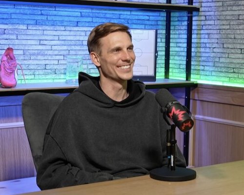 Dočkal vozí své syny na Duklu, jinak se ale drží stranou. Teď chce pomáhat mladým fotbalistům jinak než většina bývalých hvězd