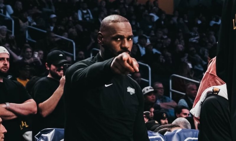 Kdy to LeBron zabalí? Až nebude mít radost z toho, že je v den zápasu pět hodin před začátkem v hale, aby se začal připravovat