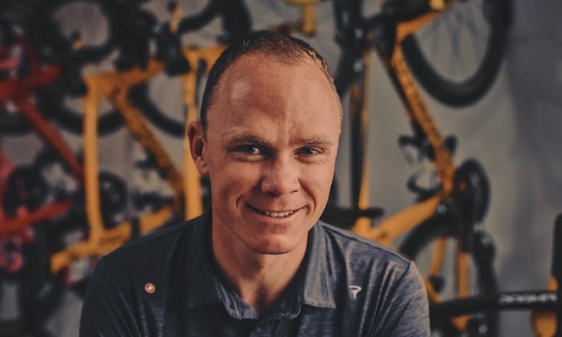 Čtyřnásobný vítěz Tour míří na vodu. Froome se pouští do bláznivé výzvy a čeká ho 225 kilometrů přes moře